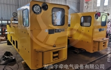 云南10噸湘潭架線式電機(jī)車發(fā)往國(guó)外